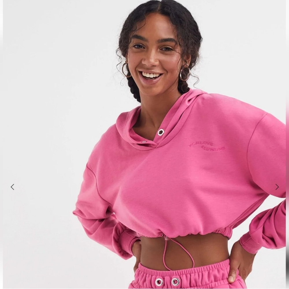For Love & Lemons Ellie Cropped Sweatshirt Pink
Hooded Grommets Size XS